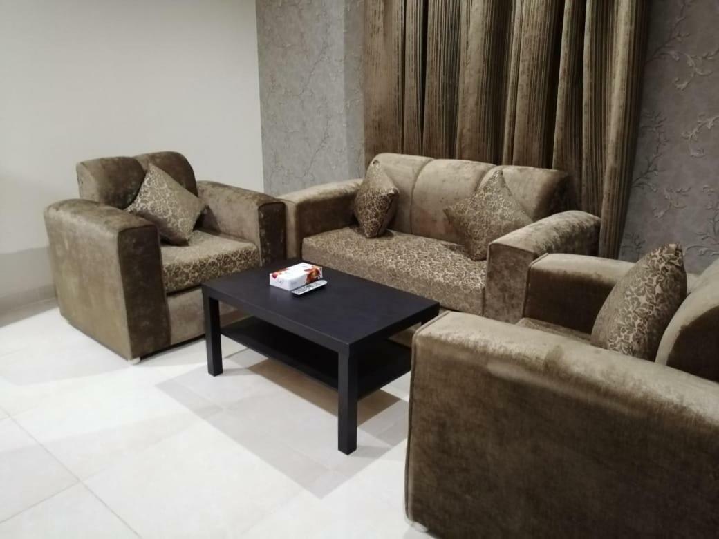 Rozana For Monthly And Yearly Rent Джеда Екстериор снимка